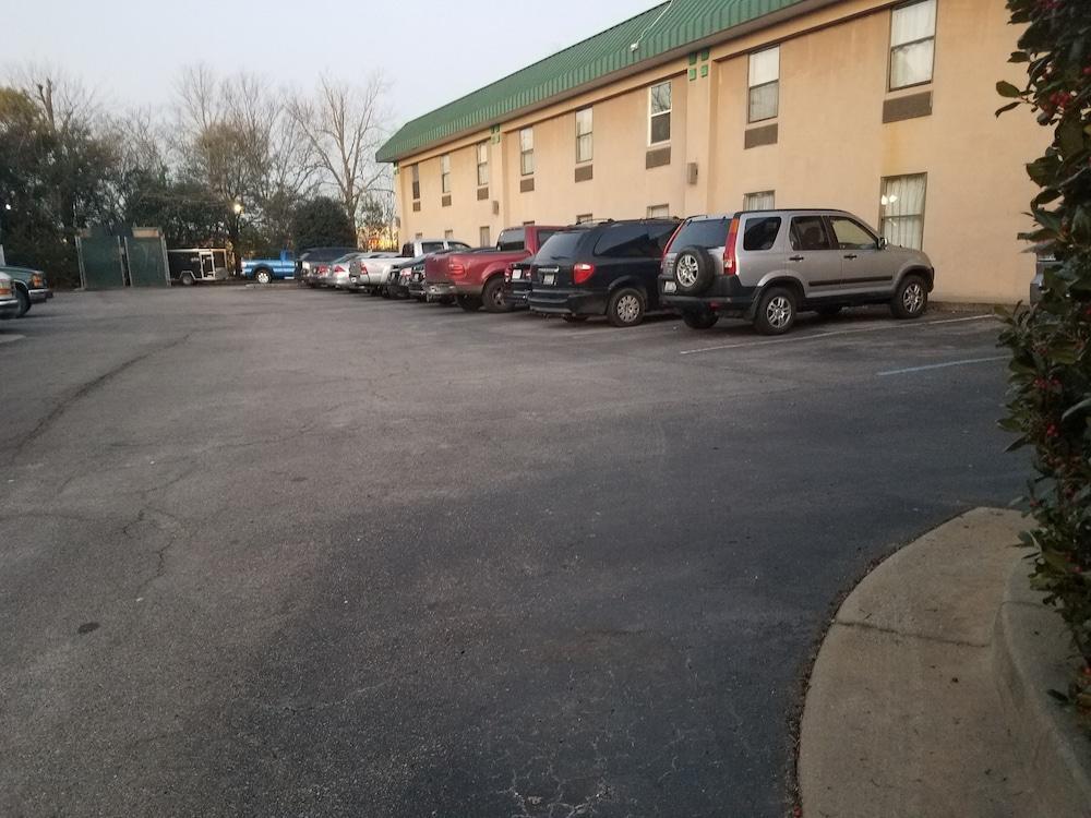 Quality Inn & Suites Aiken Exterior foto